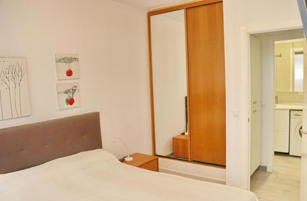 Apartamento Madrid Кадис Екстериор снимка