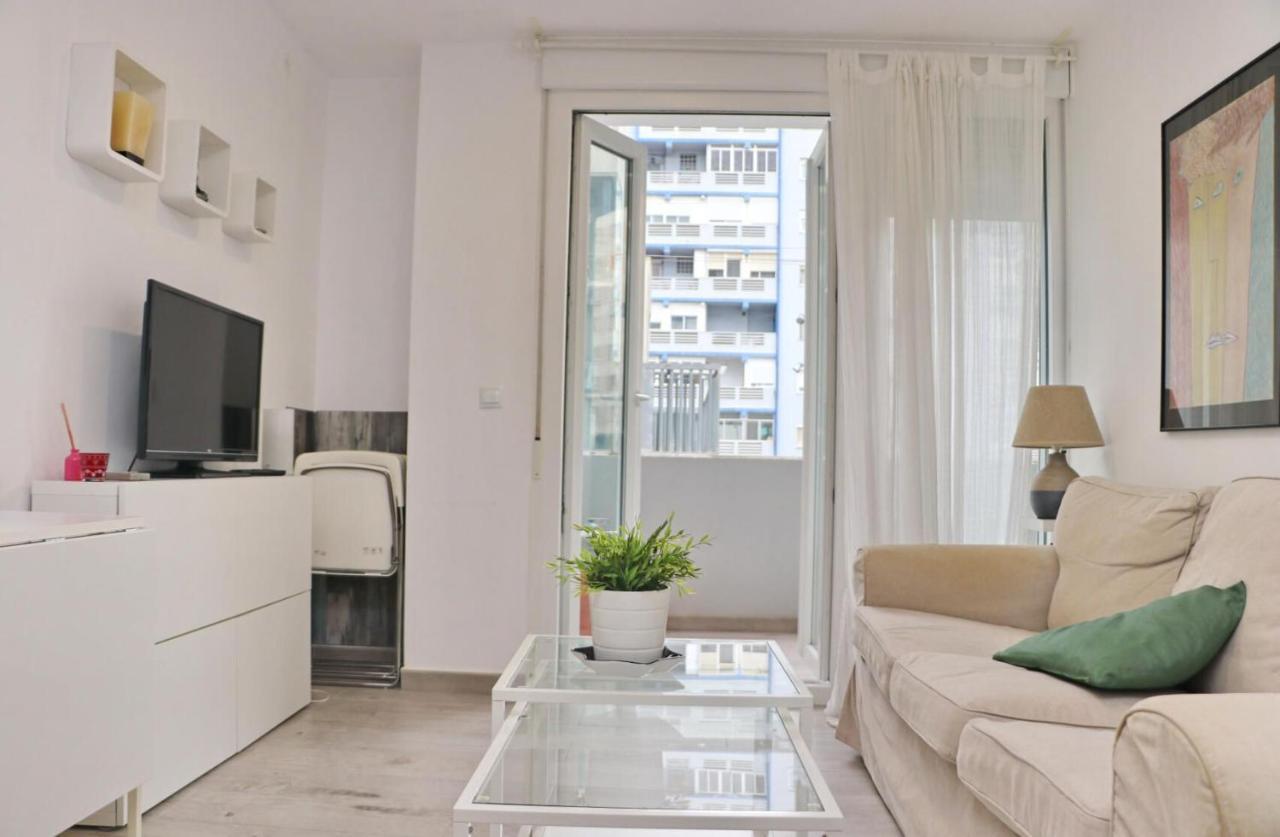 Apartamento Madrid Кадис Екстериор снимка